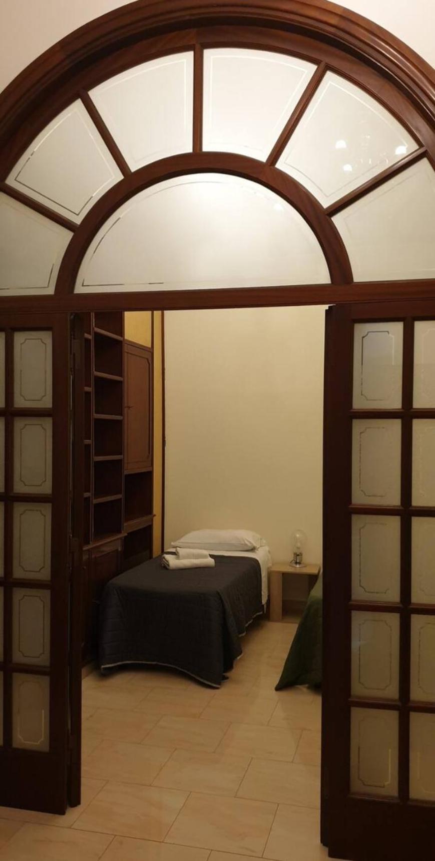 The Dante Apartment By HouseinNapoli Exterior foto