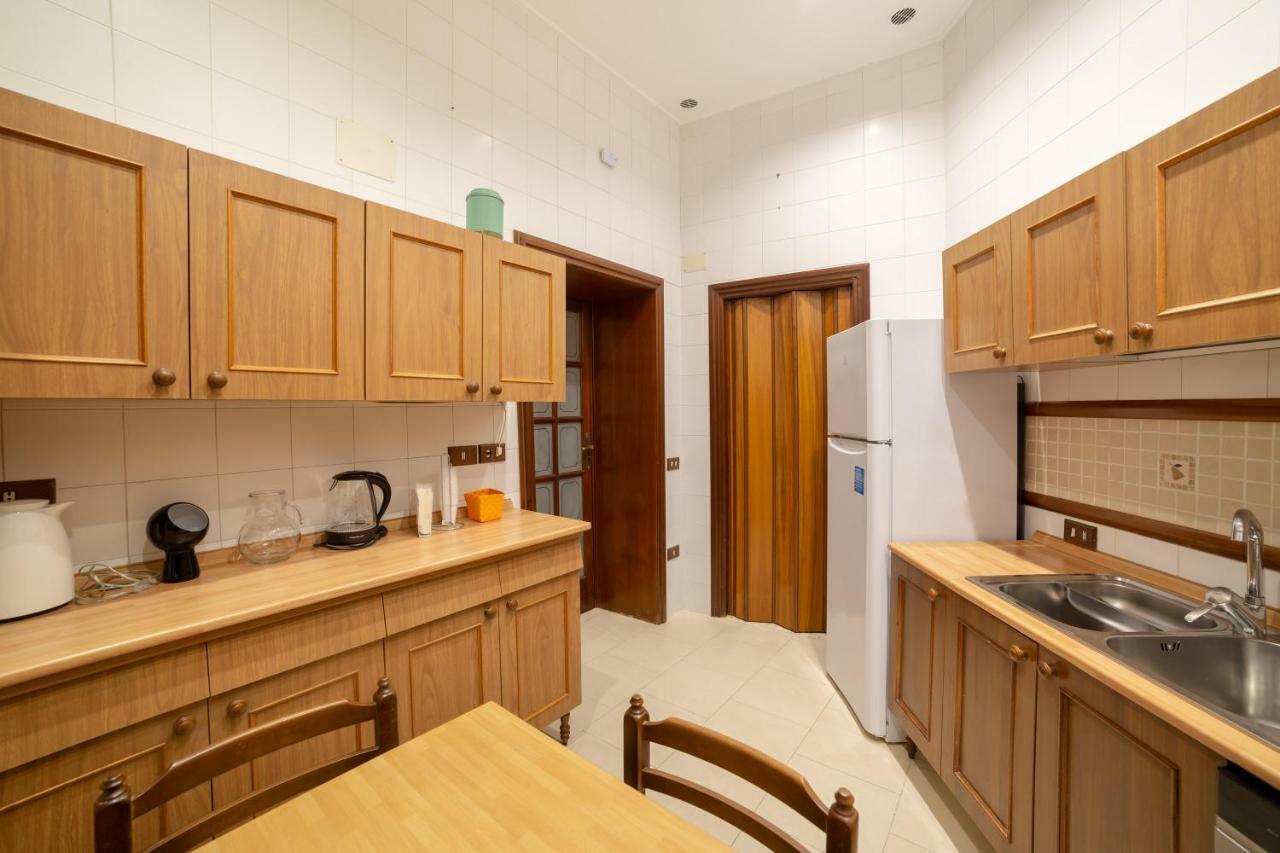 The Dante Apartment By HouseinNapoli Exterior foto